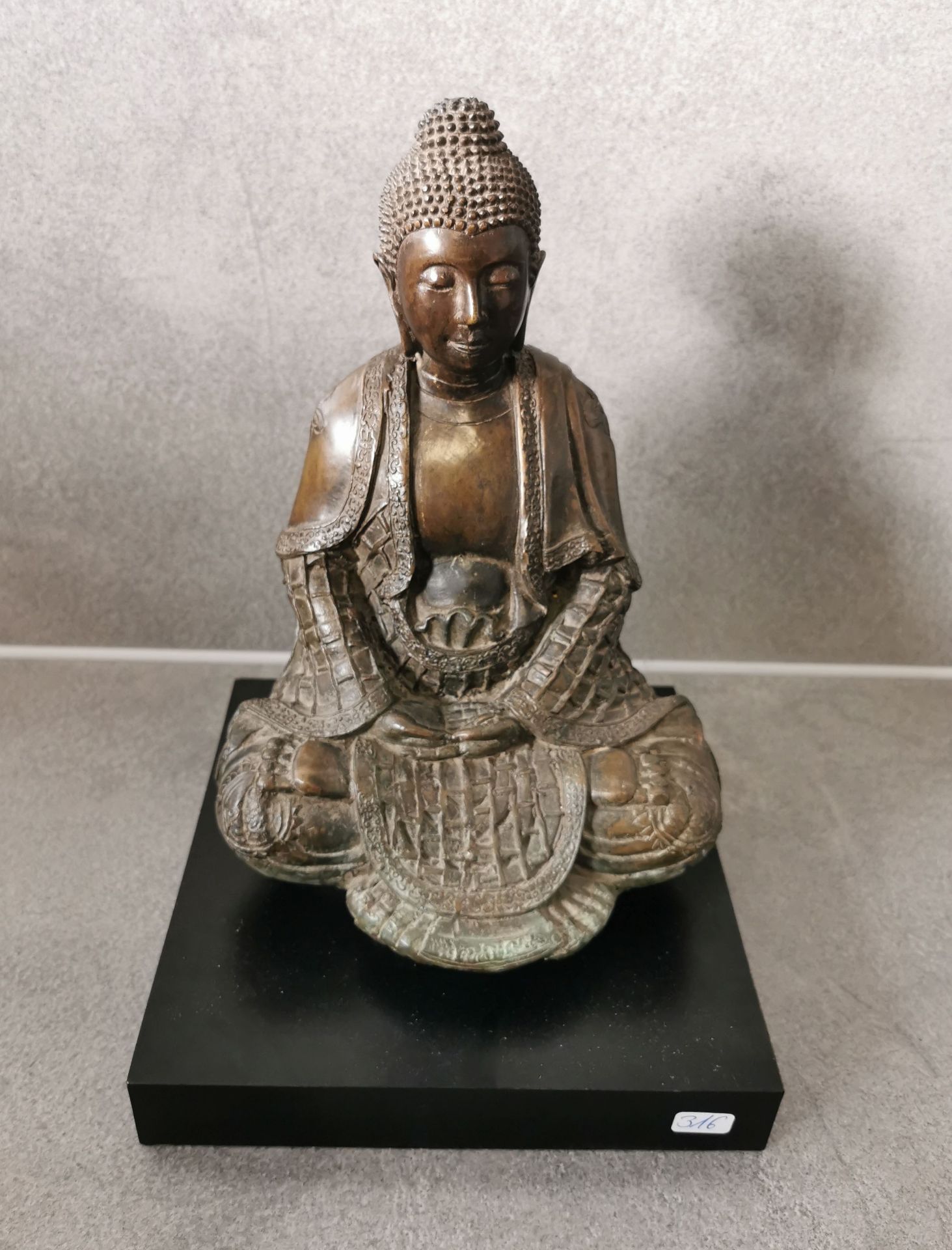 SCULPTURE: "BUDDHA"