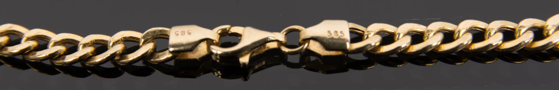Konvolut von zwei Halsketten und einem kurzen Kettchen, 585er und 750er Gelbgold. - Bild 3 aus 11