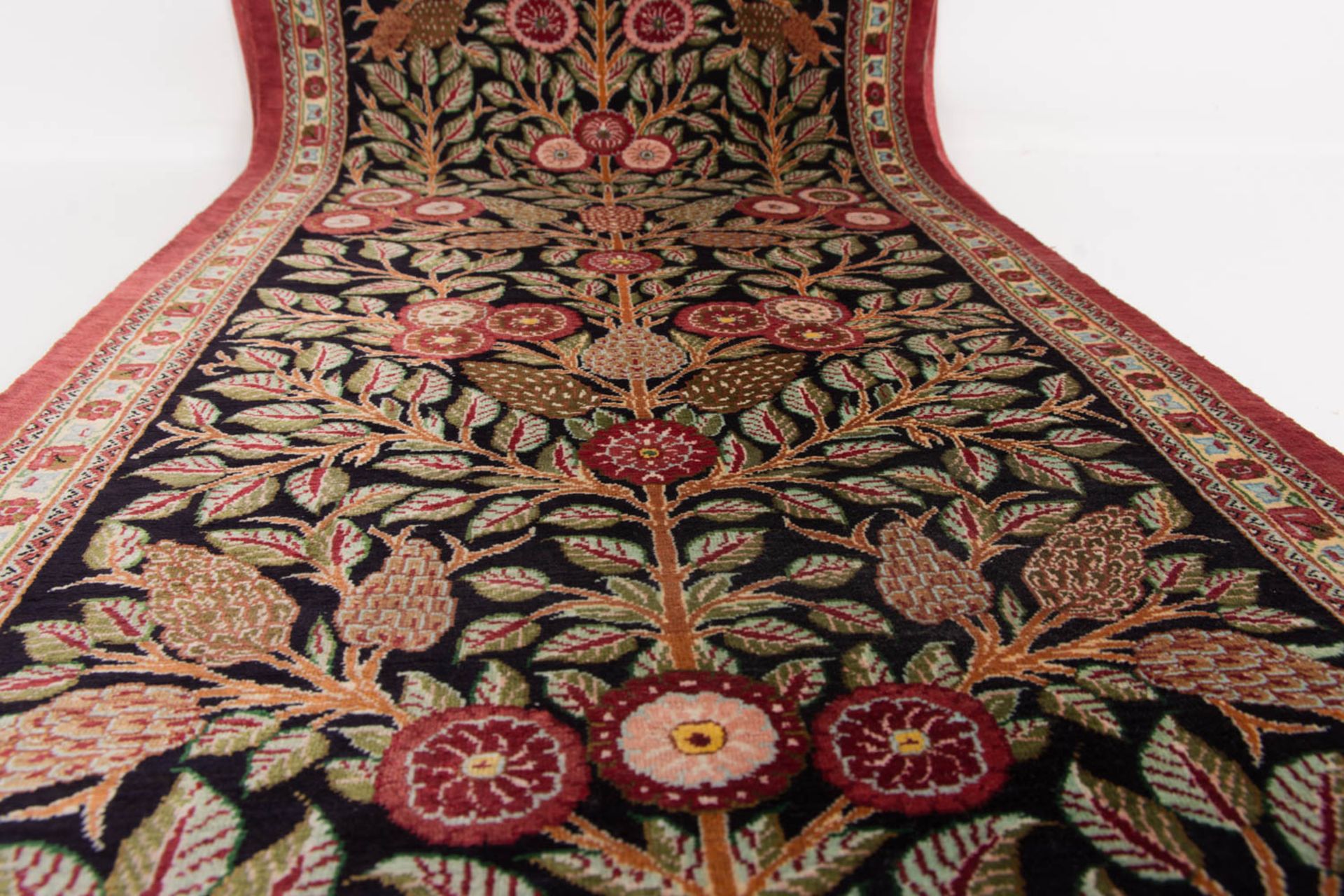 Ghom-Teppich mit floralem Muster, Persien. - Bild 3 aus 8