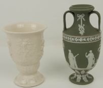 Wedgewood und Schierholz Capri, zwei Vasen.