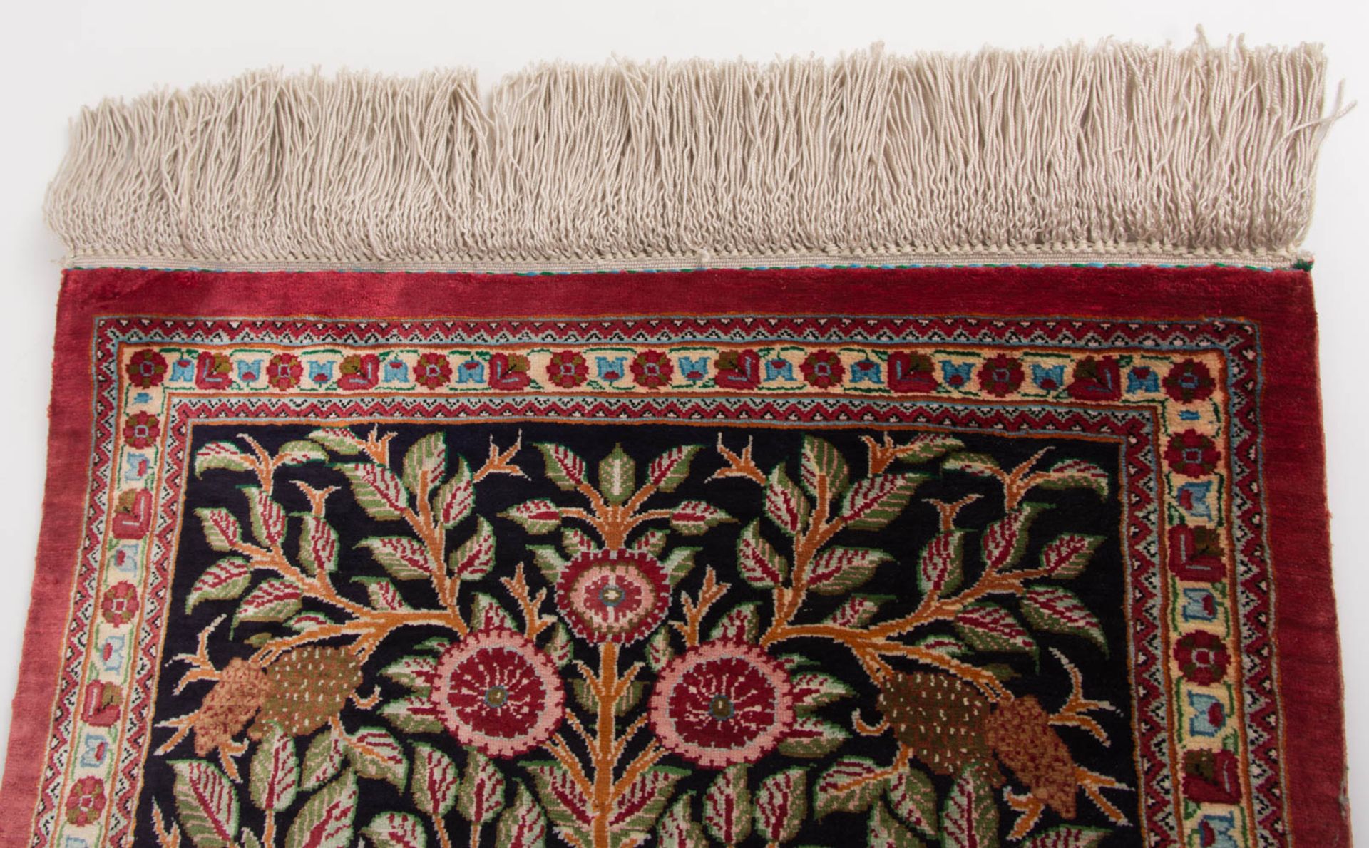 Ghom-Teppich mit floralem Muster, Persien. - Bild 5 aus 8
