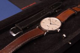 Nomos Glashütte SA Herrenarmbanduhr Tangente, limitierte Edition.