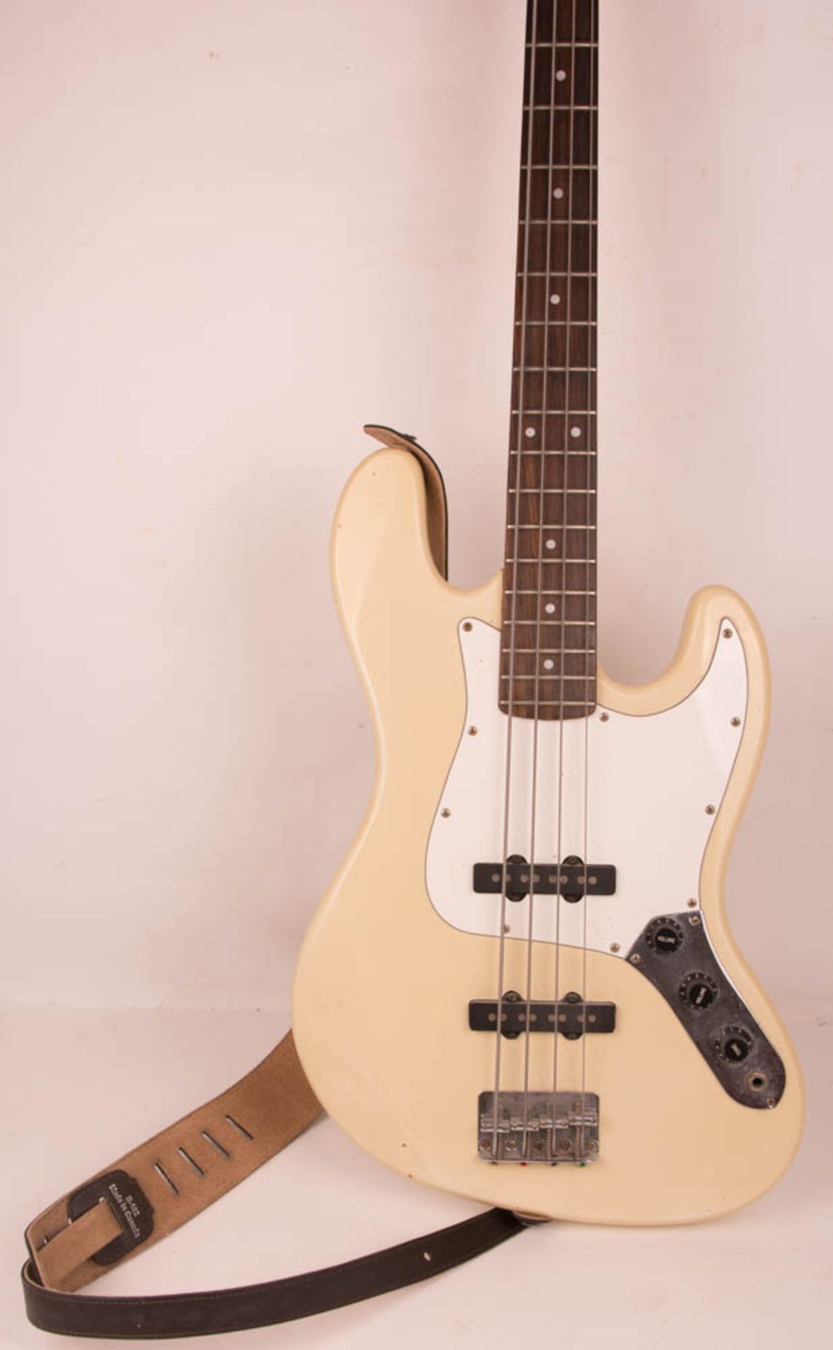 Fender Squier Jazz Bass, White, Korea.