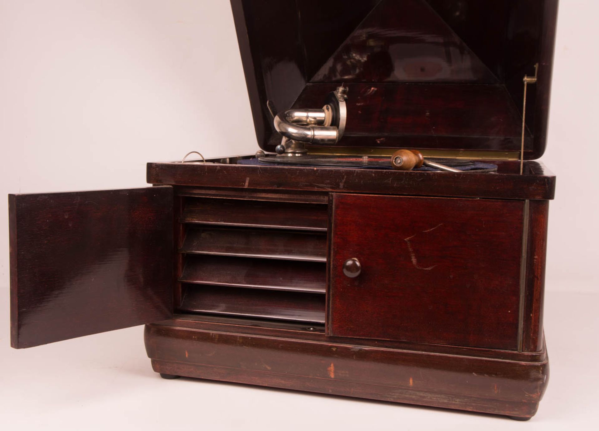 Grammophon, Polyphon Musikwerk, um 1920. - Bild 2 aus 14