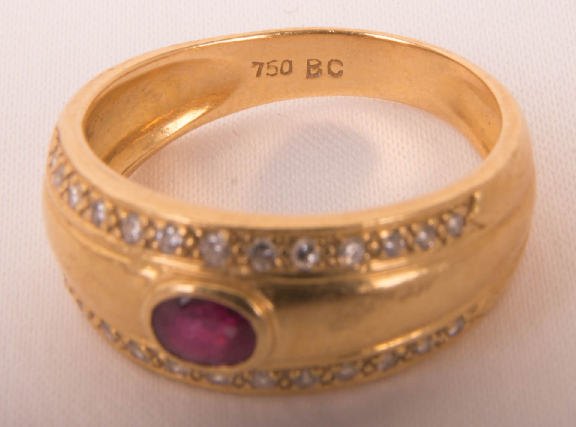 Beautiful ring with pink sapphire, 750 yellow gold. - Image 4 of 7