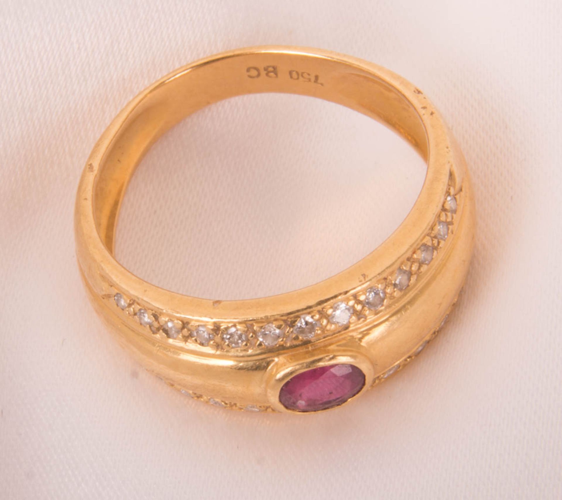 Beautiful ring with pink sapphire, 750 yellow gold. - Image 3 of 7