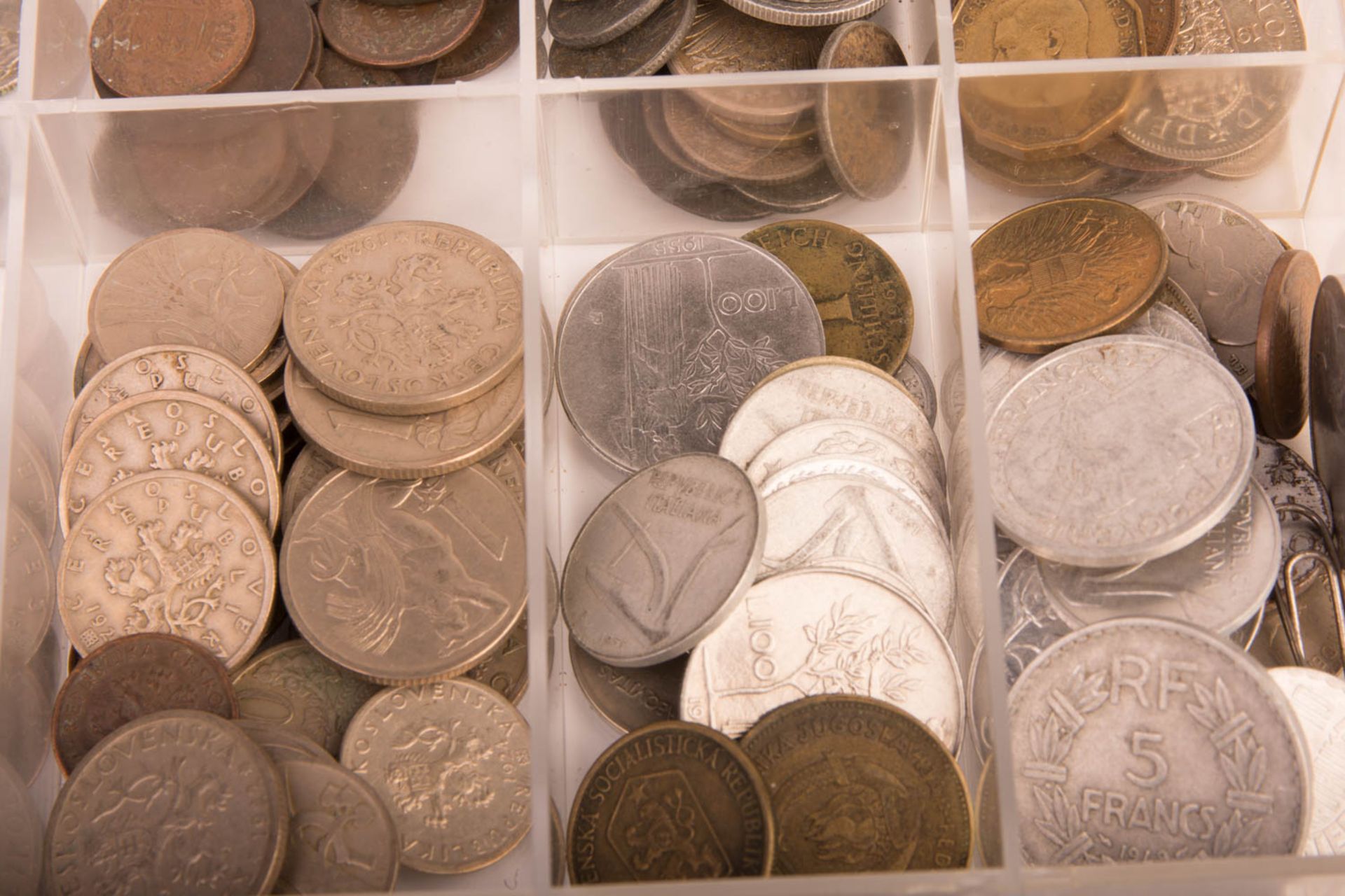 Coin collection international with silver. - Image 2 of 7