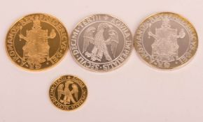 Mixed lot of gold and silver medals, Staufer year 1977.