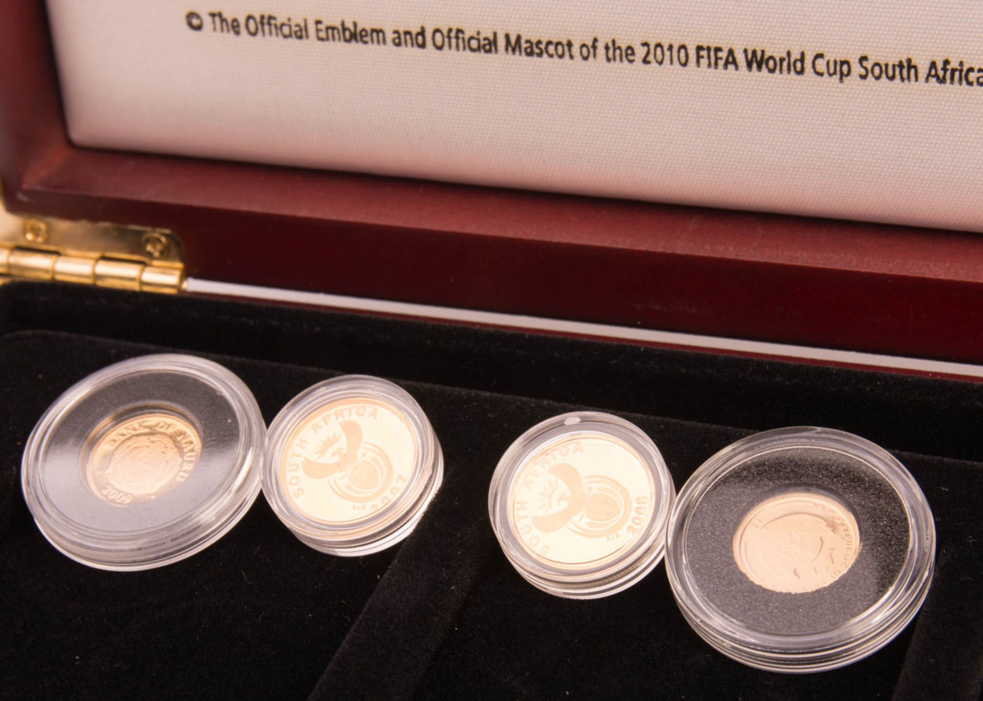 Gold and commemorative coins. - Image 6 of 9