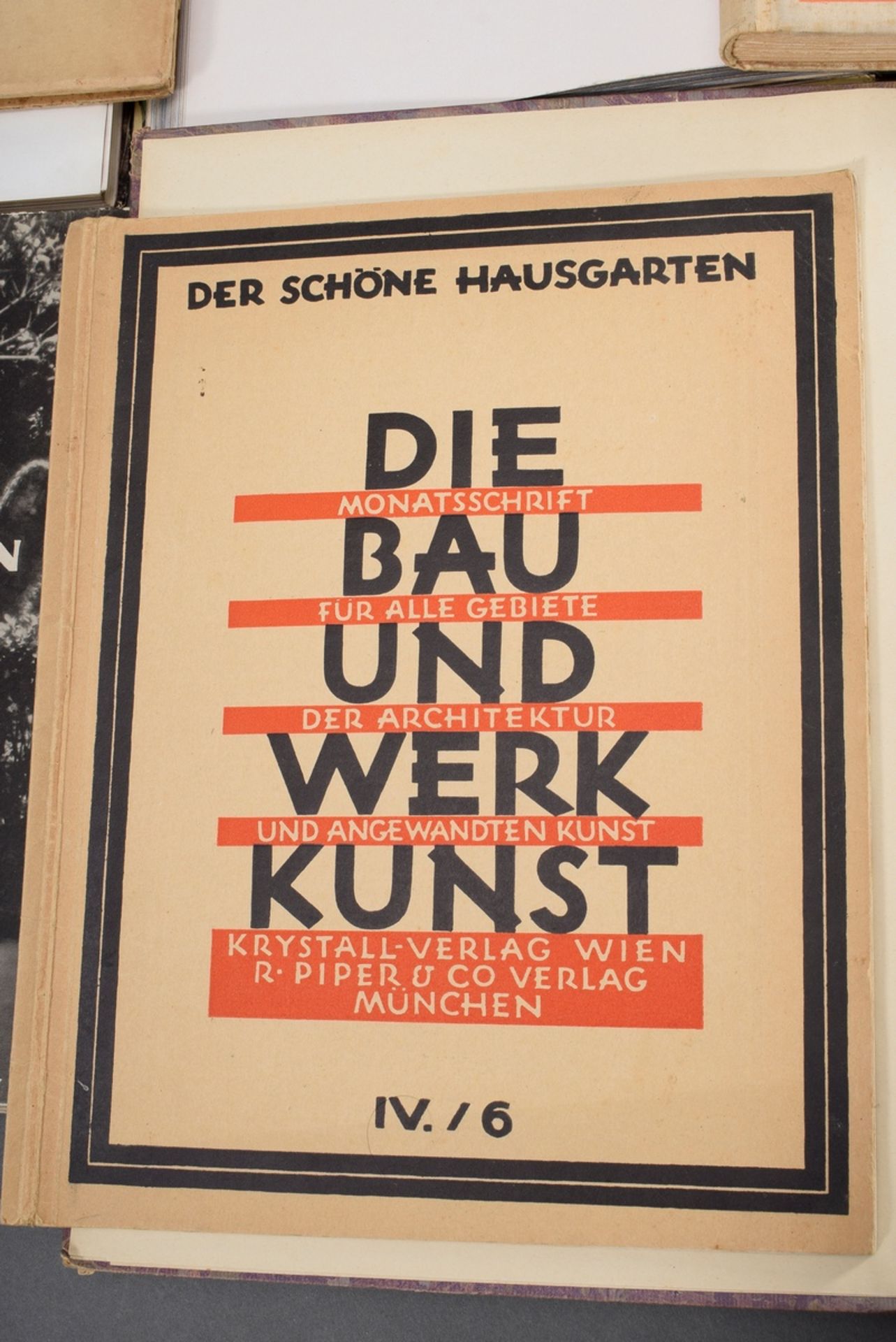 12 Various books on interior and garden design of the 1910-30s, 4x "Gartenschönheit", "Mein Stadt u - Image 2 of 7