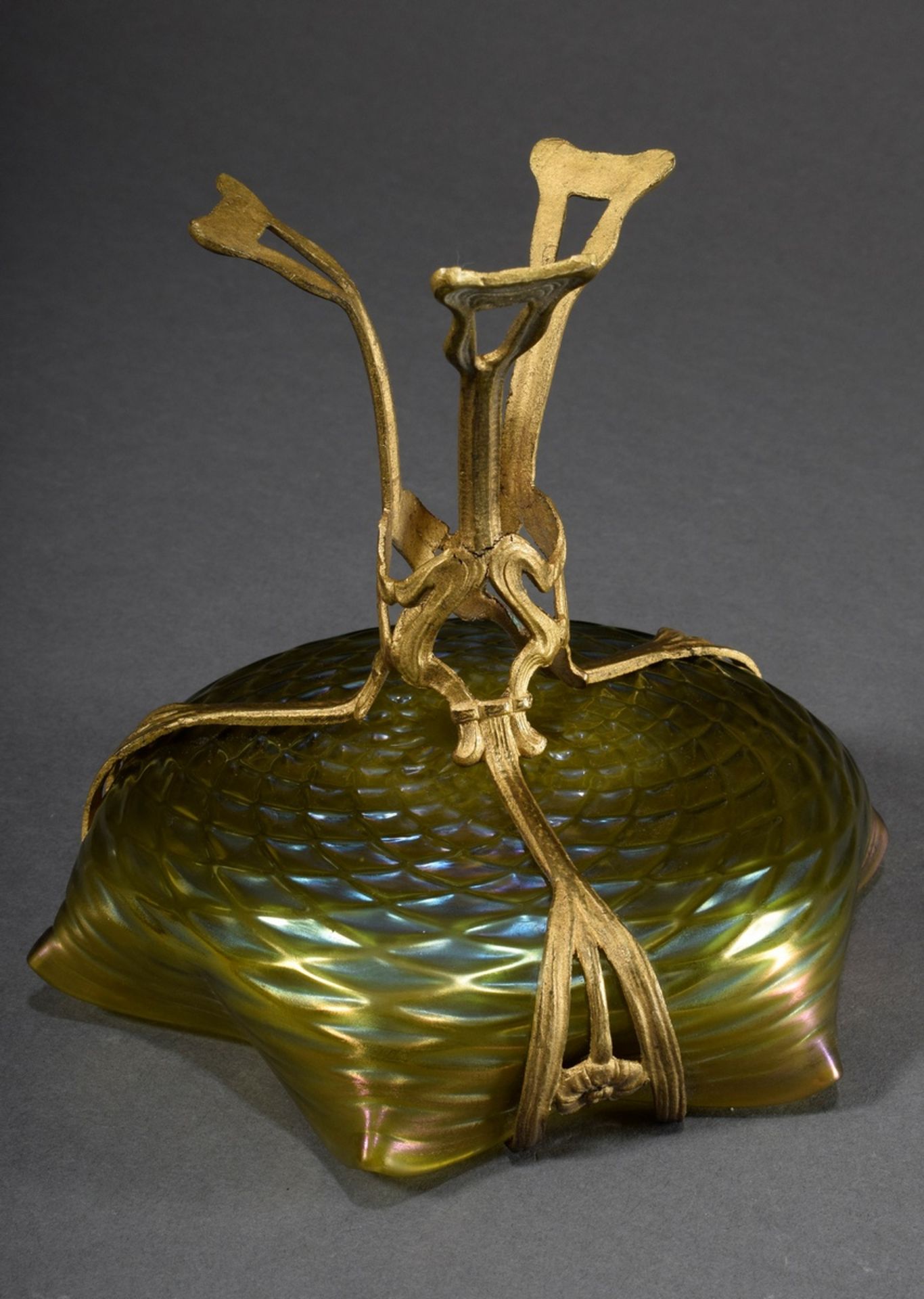 Art nouveau top with fire-gilt zinc cast frame and light green to yellowish iridescent glass bowl i - Image 4 of 5