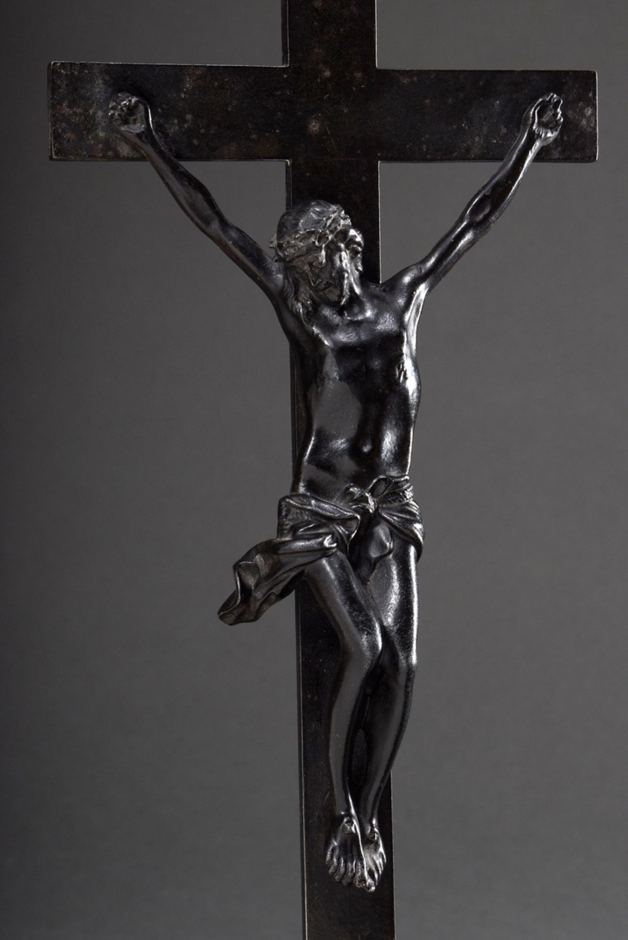 Berlin iron crucifix with "Corpus Christi" (four-nail type) and vegetal designed base, rare design  - Image 2 of 4