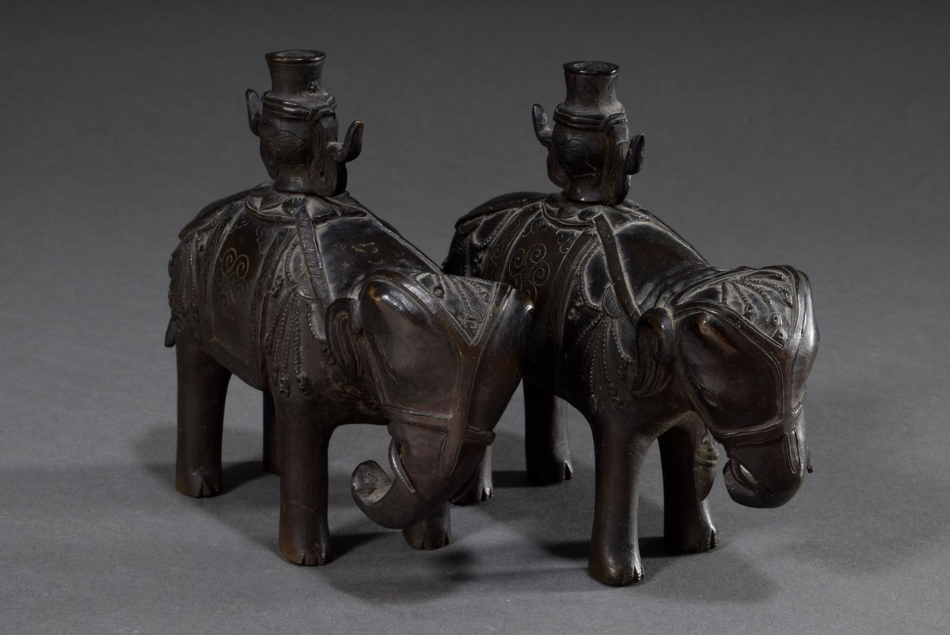 Pair of Chinese bronze elephants with vases on their backs, formerly candlesticks of an altar set o - Image 3 of 5
