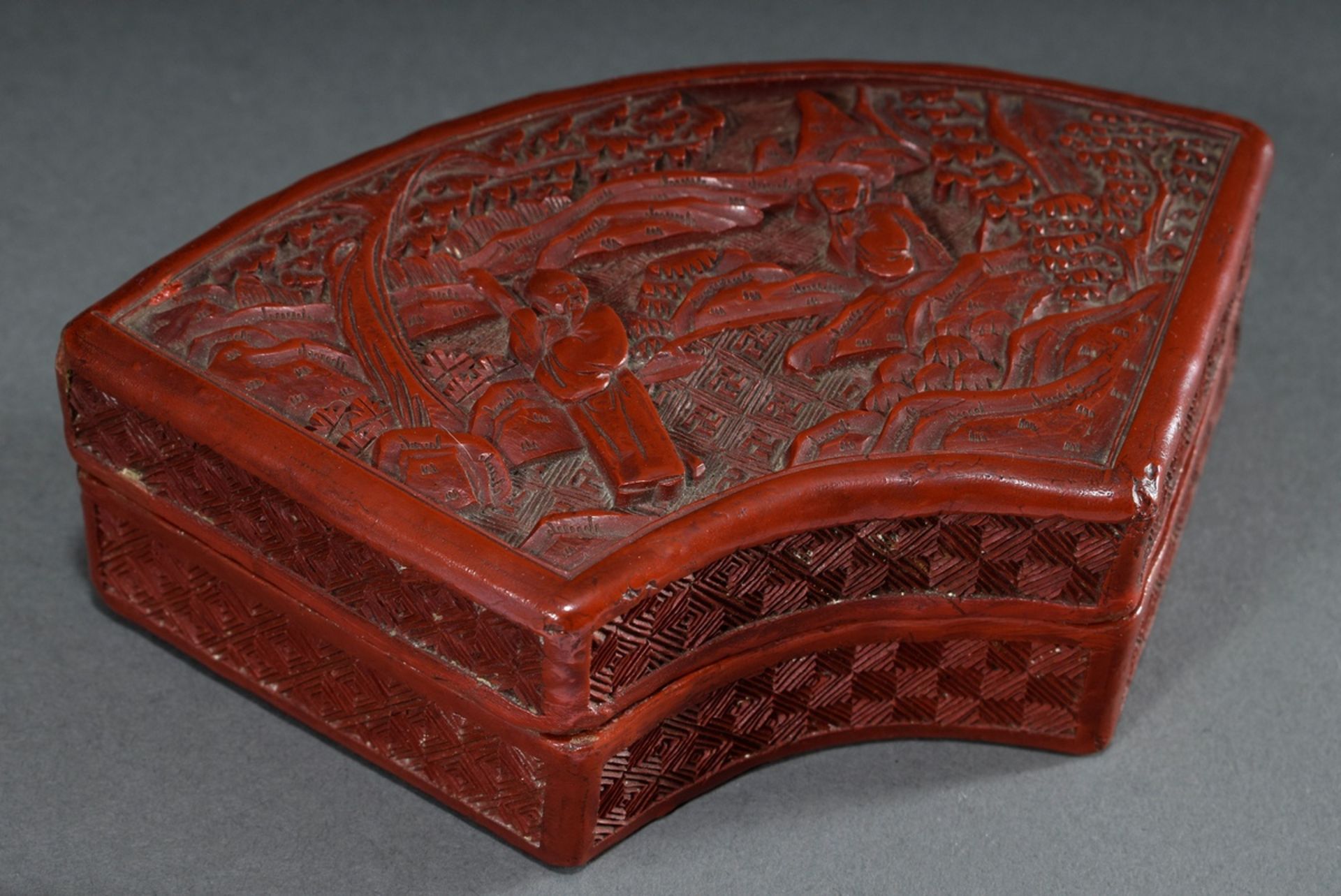 2 Various round and fan-shaped boxes "Garden Scenes" in carved lacquer Art, China c. 1900, h. 7cm,  - Image 7 of 9