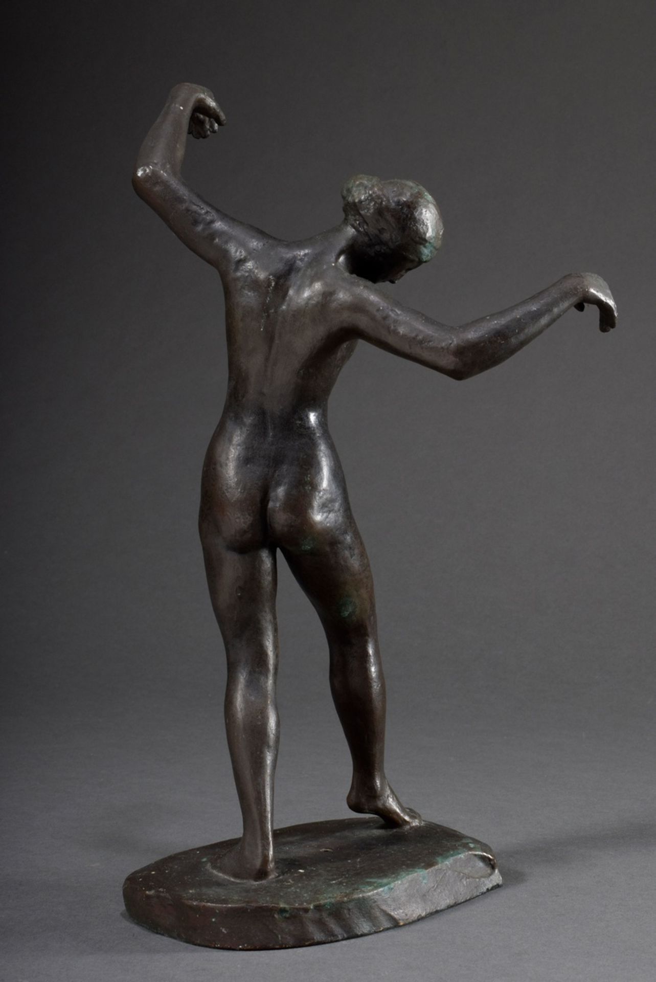 Unbekannter Bildhauer des beginnenden 20. Jahrhunderts "Tanzende mit erhobenen Armen", Bronze dunke - Bild 2 aus 4