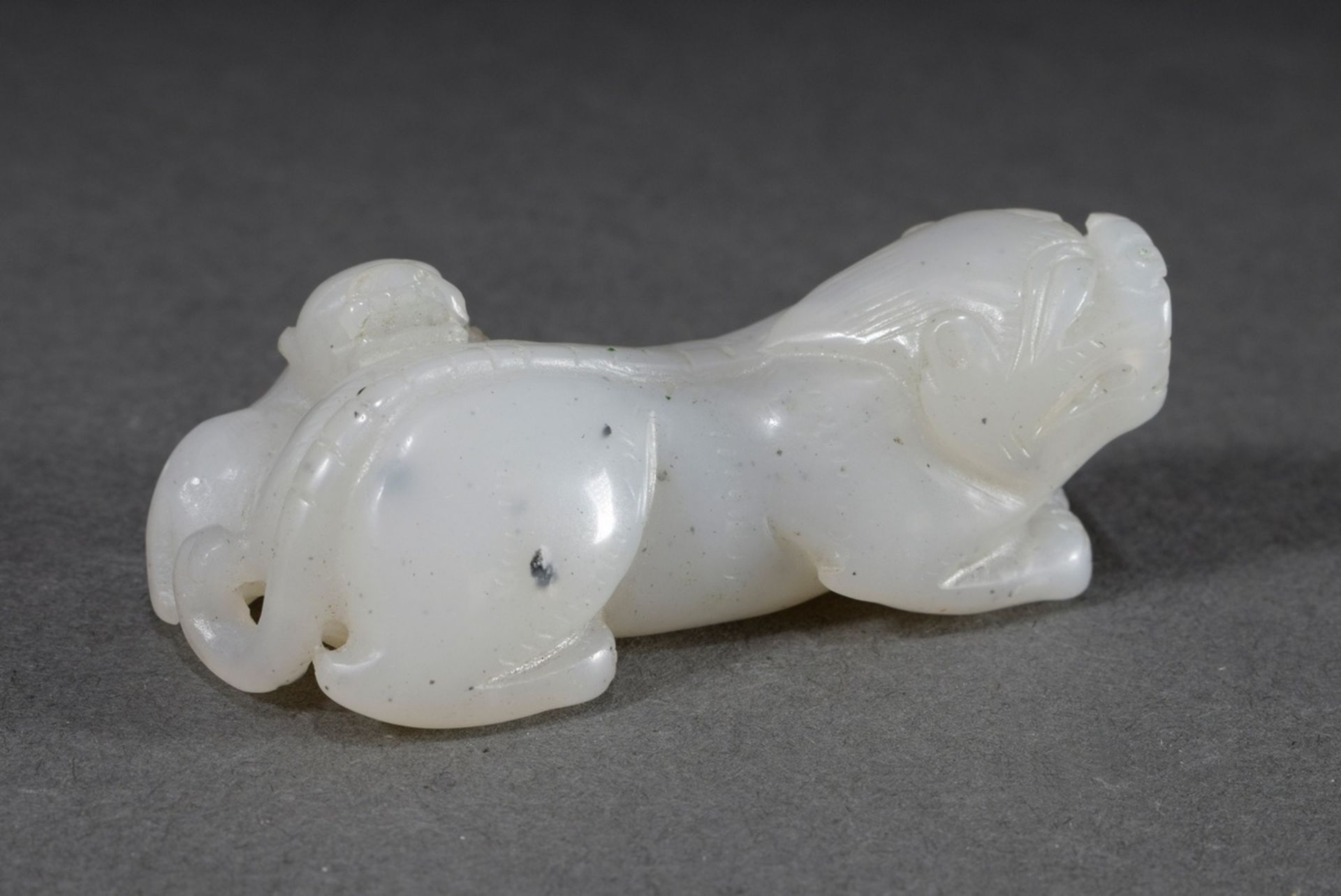 Carved Jade Toggle "Fo Lion and Cub", China, 6x2,5cm - Image 3 of 4