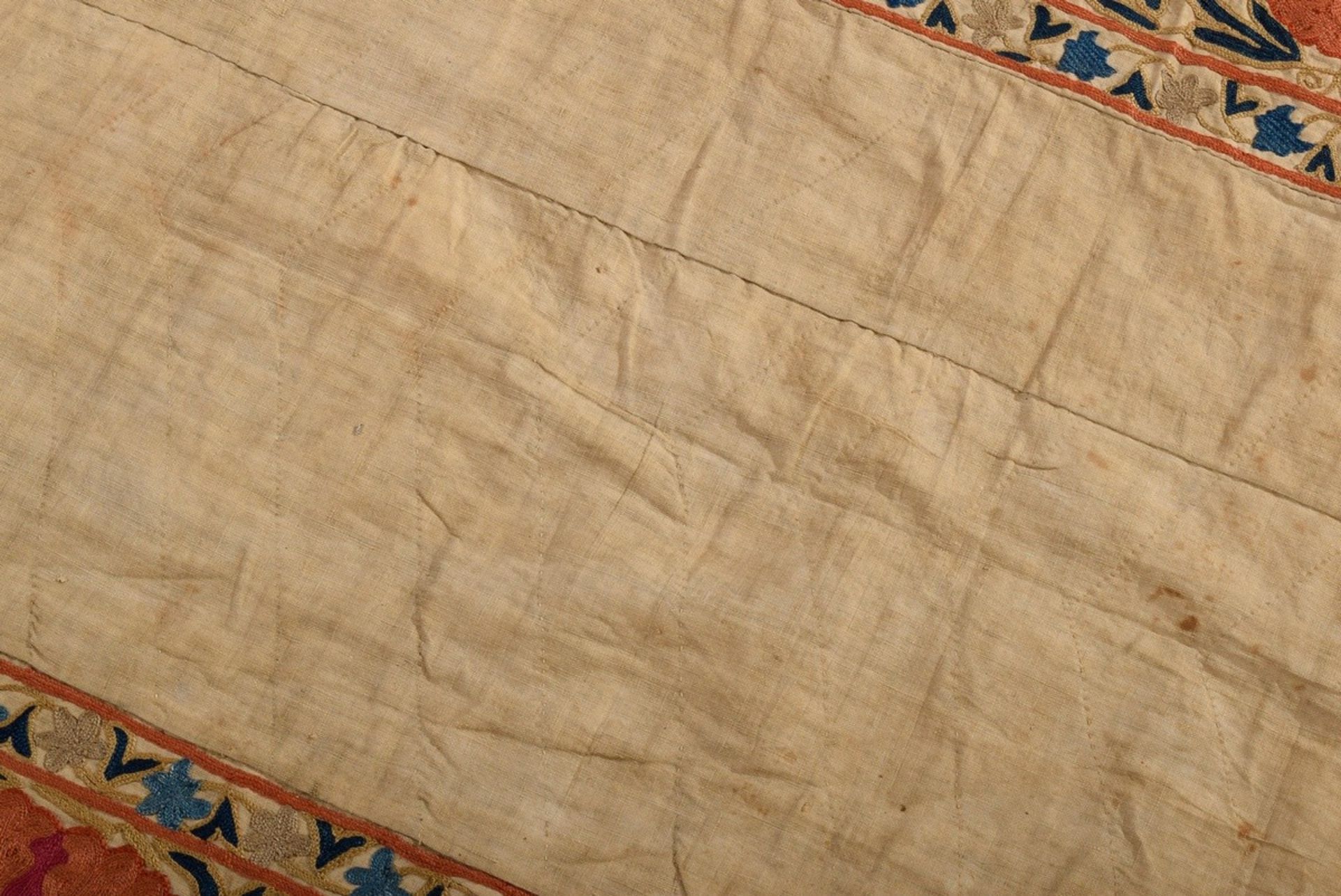 Antiker Buchara Suzani, 150x100cm, Mittelfeld leicht fleckig - Bild 4 aus 7