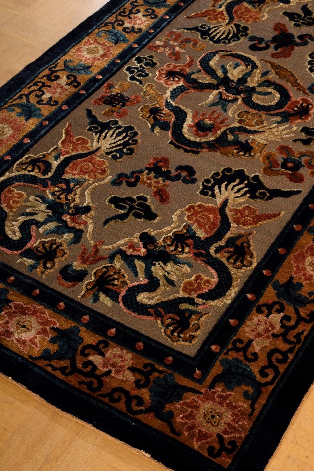 Chinese palace carpet "Dragon" with four dragons chasing the flame pearl in the corners and a large - Image 7 of 8