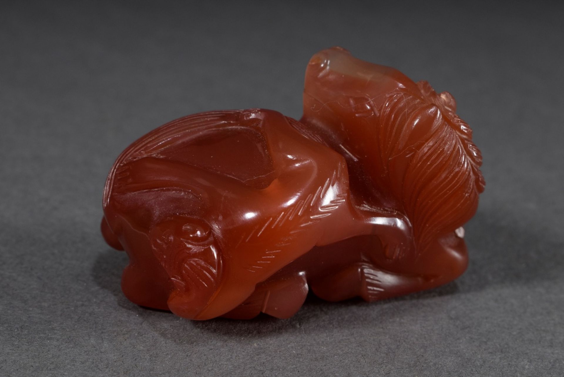 Carved carnelian toggle "Horse and Monkey", China, 6x3,5cm - Image 3 of 4