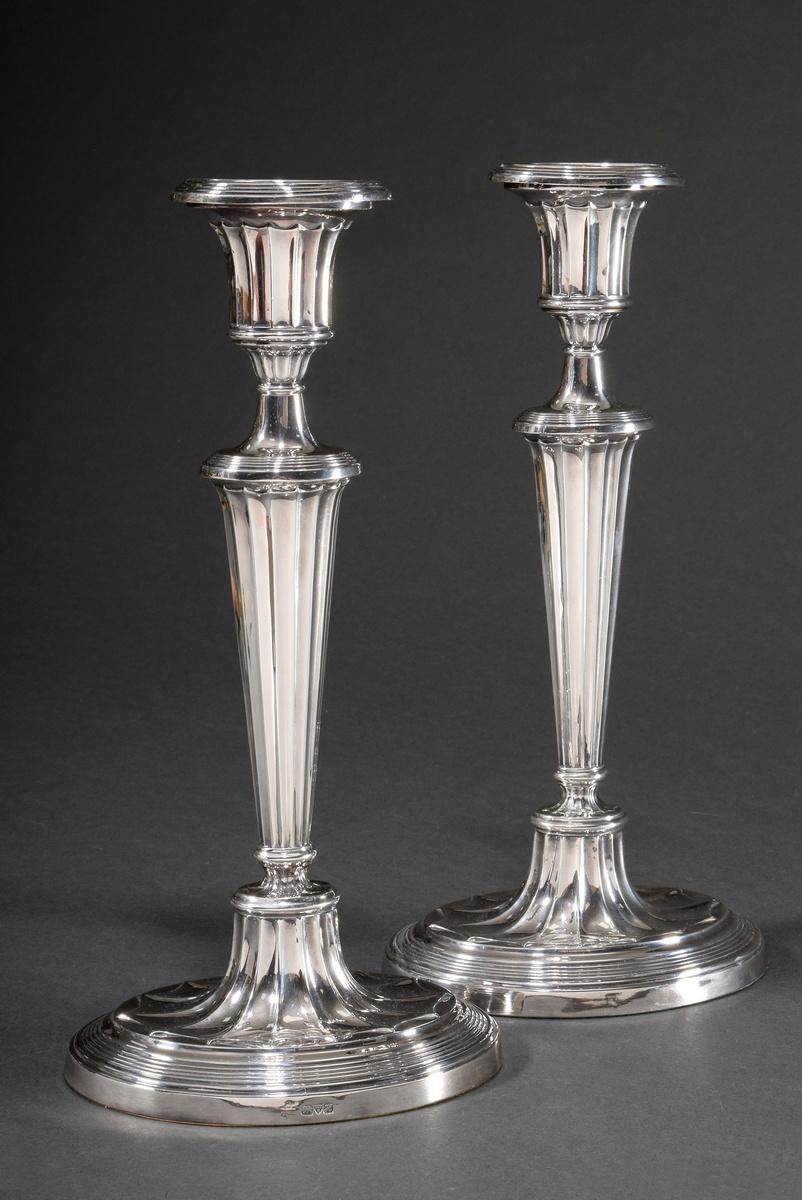 Pair of candlesticks with fanned fluting and grooved rim, m&m: Jay, Richard Attenborough Co Ltd., C