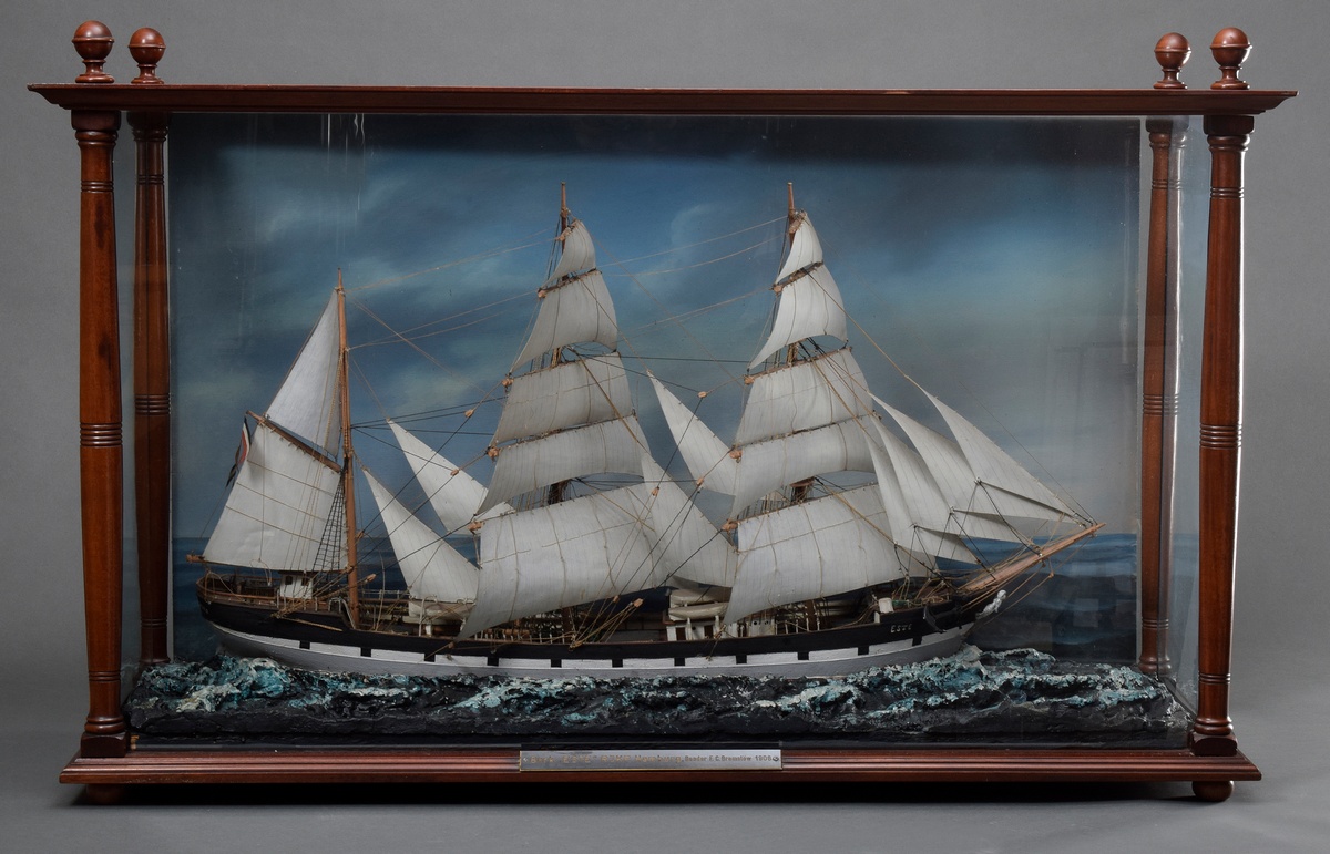 Diorama of the barque "Este" RJKP of shipowner F.C. Bramslöw in Hamburg, 1906, in decorative glass  - Image 7 of 8