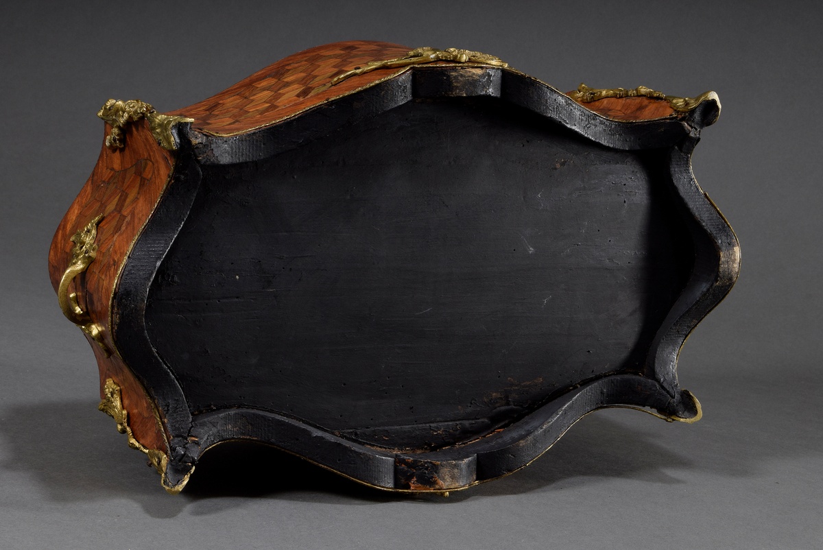 Wilhelminian jardiniere in cambered form with optical marquetry and floral bronze fittings, walnut  - Image 6 of 10