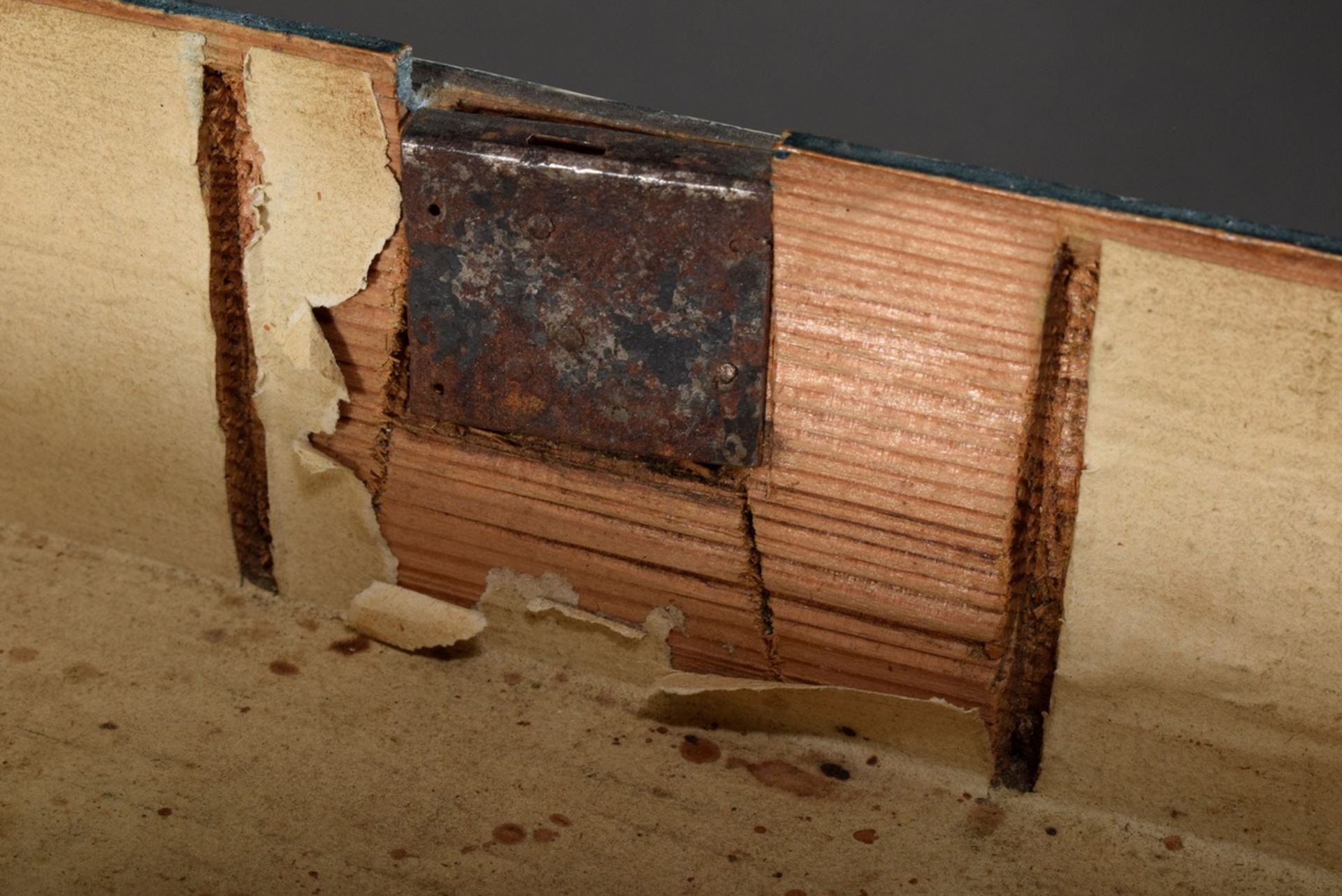 Finely sawn Arkhangelsk casket with stepped hinged lid and rectangular body on feet, engraved whale - Image 17 of 19