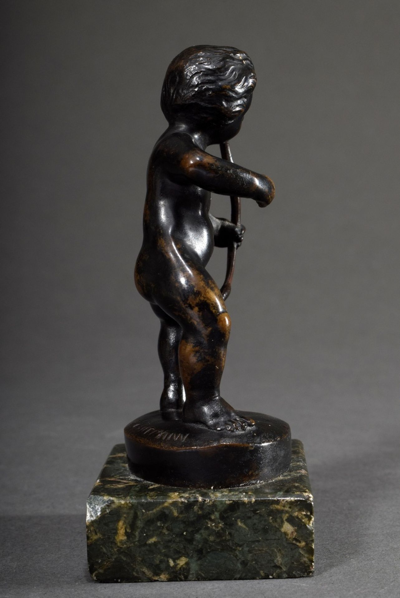 Nachtmann, Franz (1883-1942) "Cupid with bow", bronze, plinth signed, on stone base, h. 10/12cm, sl - Image 2 of 5