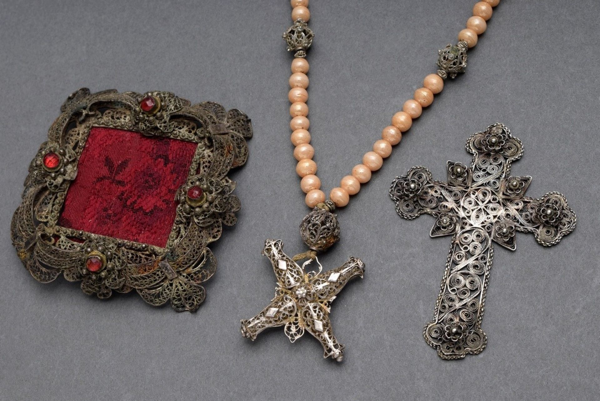 3 Various silver filigree works: Rosary fragment with glass beads (l. 26cm), crucifix (8x6cm) and f