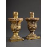 Paar vergoldete "Vasen" Schnitzereien, Holz, um 1780/1790, 19x11cm, min. Farbabplatzungen