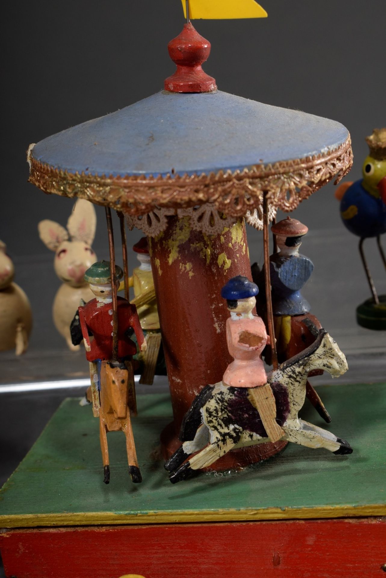 Various Erzgebirge figures "horse carousel, people, animals, vehicles, letters and bringers of luck - Image 6 of 8
