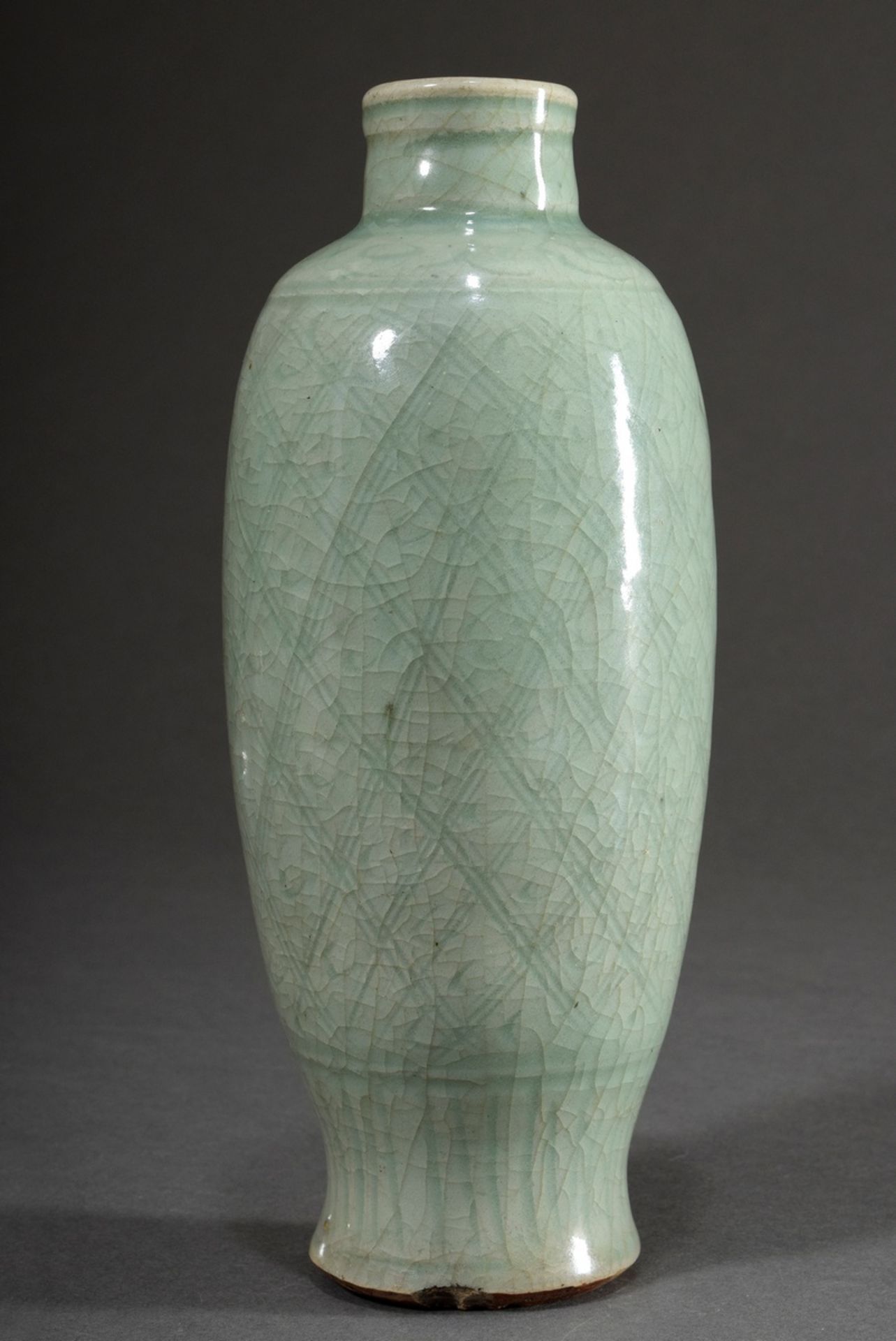 Slender Chinese porcelain vase with ovoid body, crackled celadon glaze and delicate incised decorat - Image 2 of 6