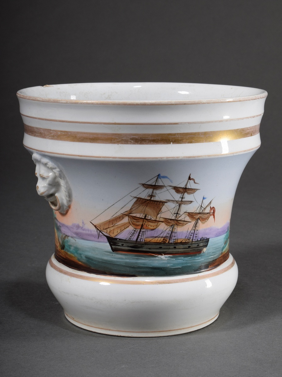 Porcelain cachepot with polychrome painting "Hamburg Bark", lateral lion head handles and gold deco - Image 2 of 6