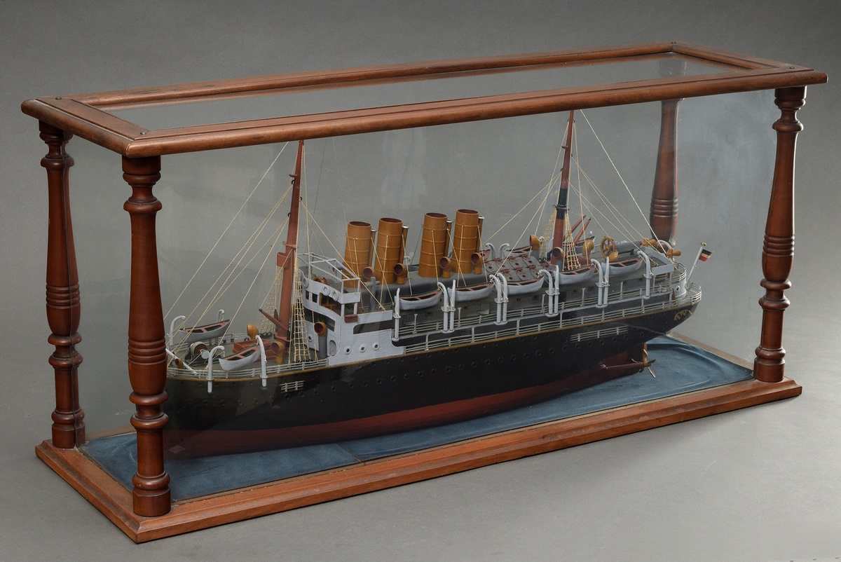 Model ship "Steamship of the Imperial Era" around 1900, paper/cardboard painted, manufact. Engineer - Image 2 of 7