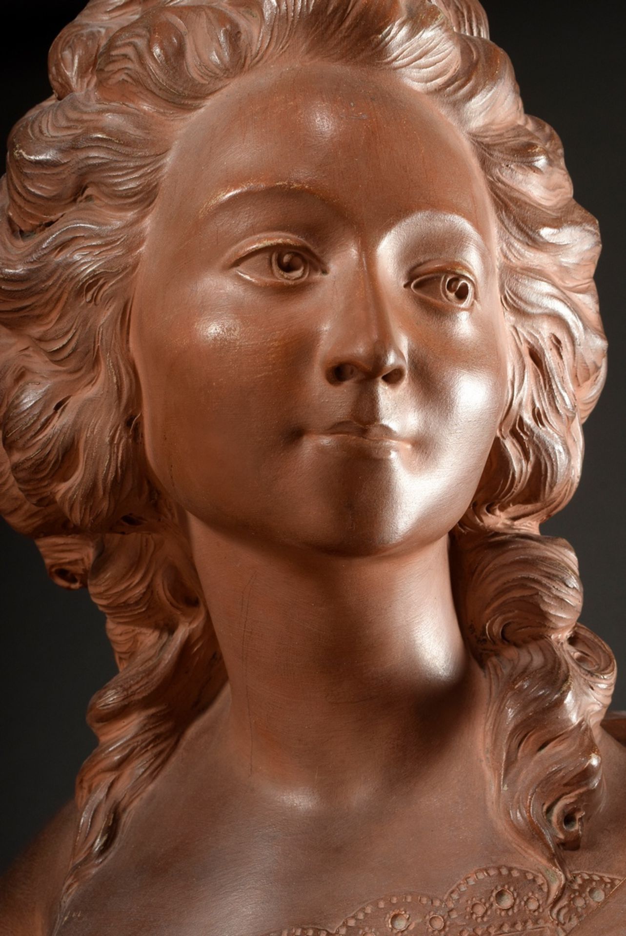 Life-size bust "Madame du Barry" (?) after Augustin Pajou (1730-1809), terracotta, inscribed on the - Image 5 of 8