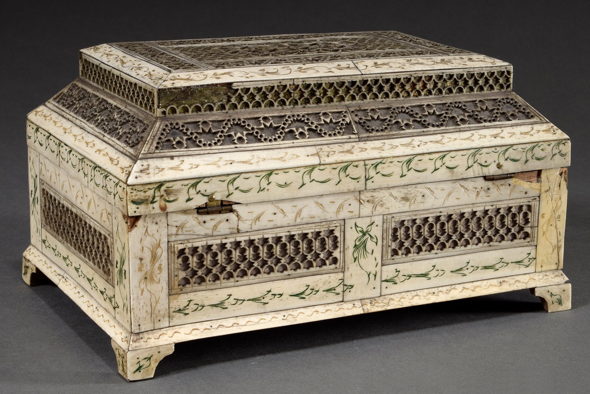 Finely sawn Arkhangelsk casket with stepped hinged lid and rectangular body on feet, engraved whale - Image 2 of 19