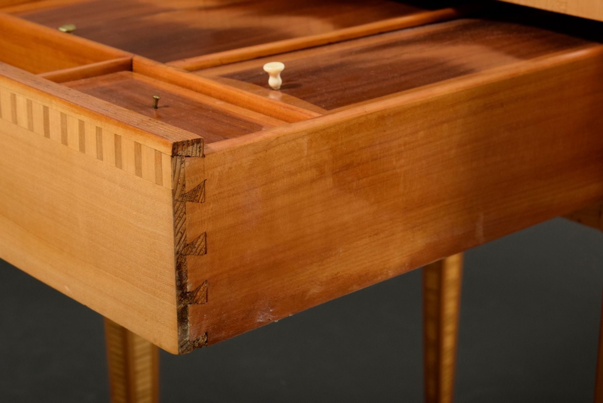 Side table with inlays, fruitwoods, around 1800, 77x65x53cm, strongly paled - Image 9 of 9