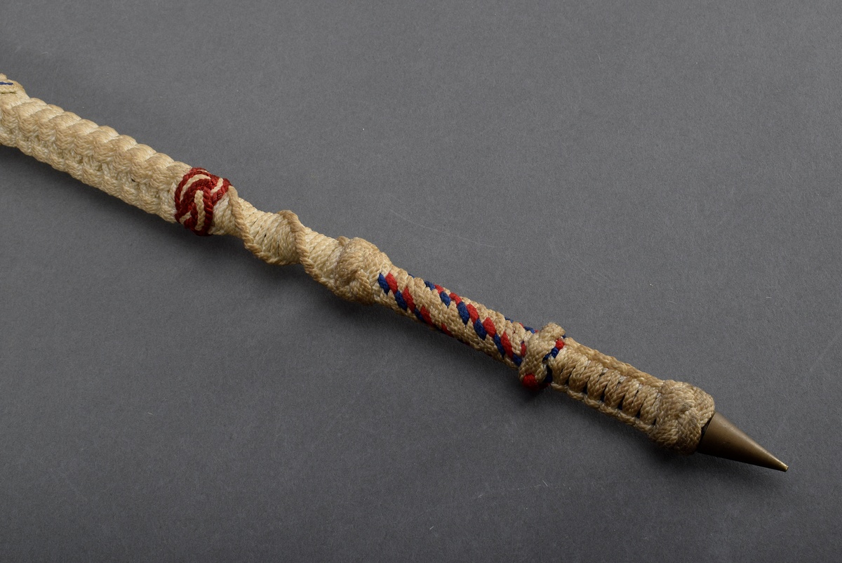 Sailor's work, walking stick made of cordage over metal core, inscr. on note, l. 103cm, signs of ag - Image 3 of 3