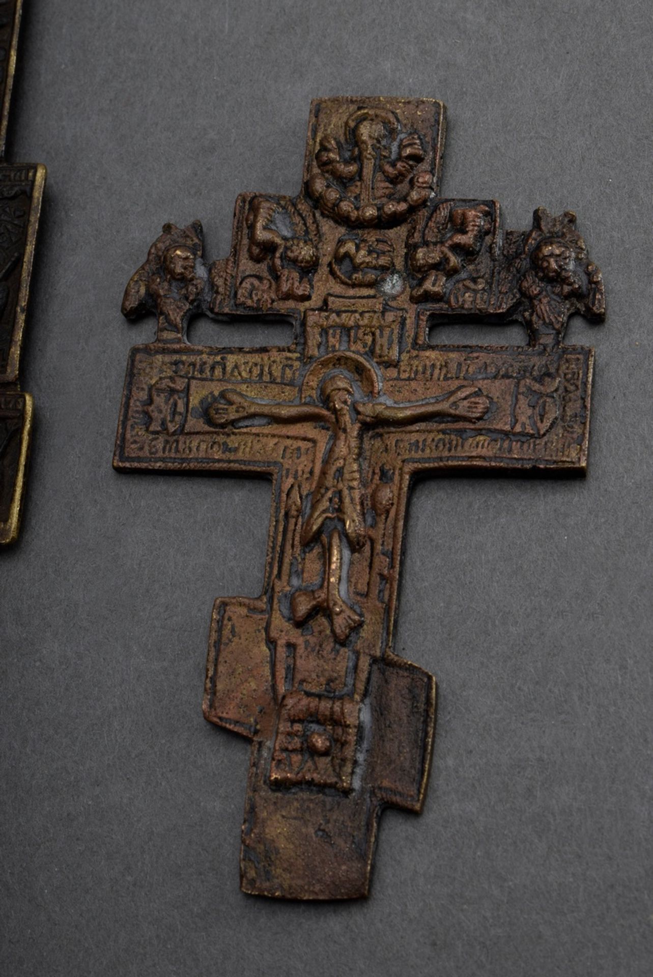 3 Various Russian icon crosses with Corpus Christi, 1x extended cross with feast days, brass, 17th- - Image 4 of 5