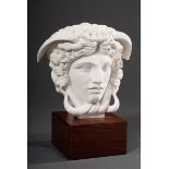Museumskopie "Haupt der Medusa - römische Kopie einer Athene-Statue des Phidias", Kunstmarmor Polym