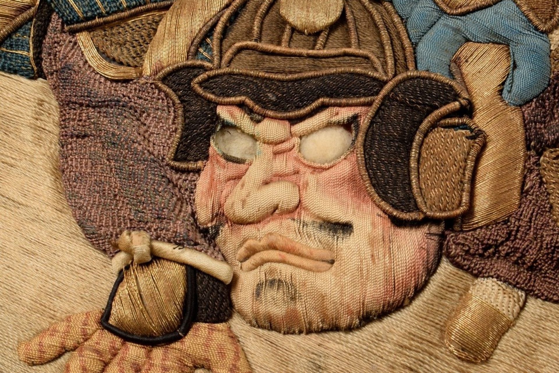 Embroidered wall hanging "Fighting Samurai" with plastic underlay and padded depiction, wool/silk/m - Image 5 of 8