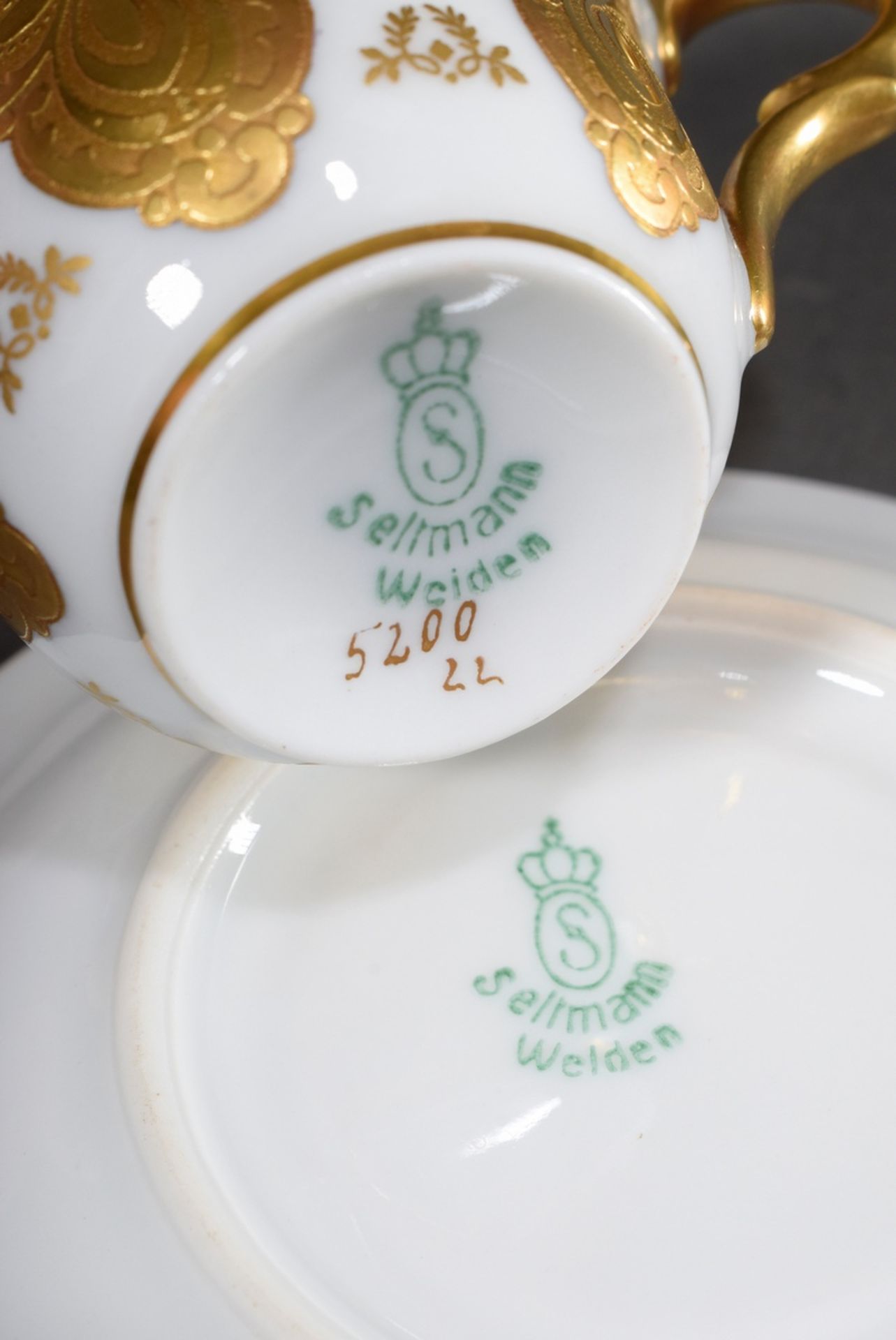4 Various porcelain mocca cups/saucer with different floral and ornamental decorations on white bac - Image 4 of 6