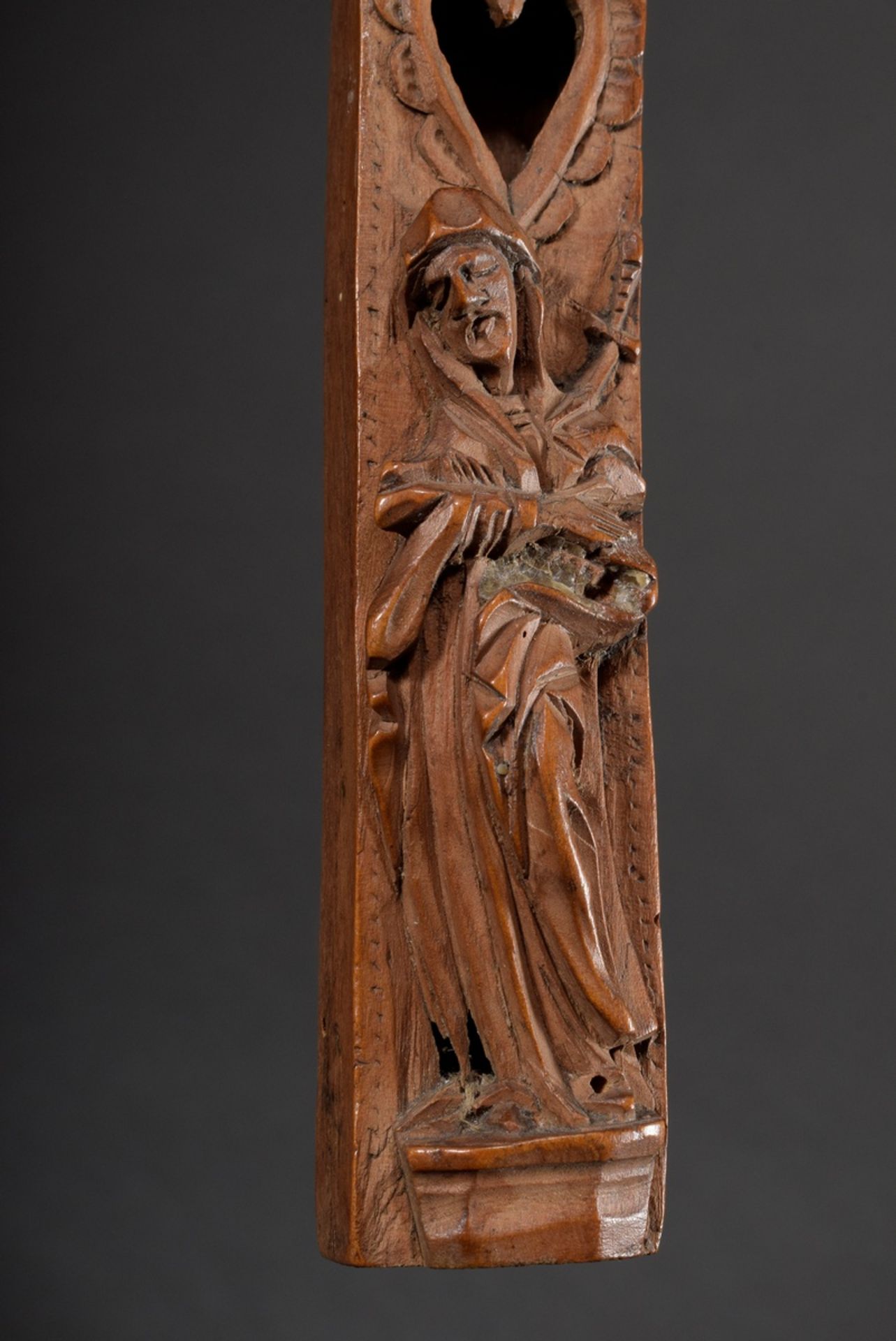 Carved reliquary cross depicting "Christ on the cross", "Mary" and "God the Father", on the reverse - Image 5 of 8
