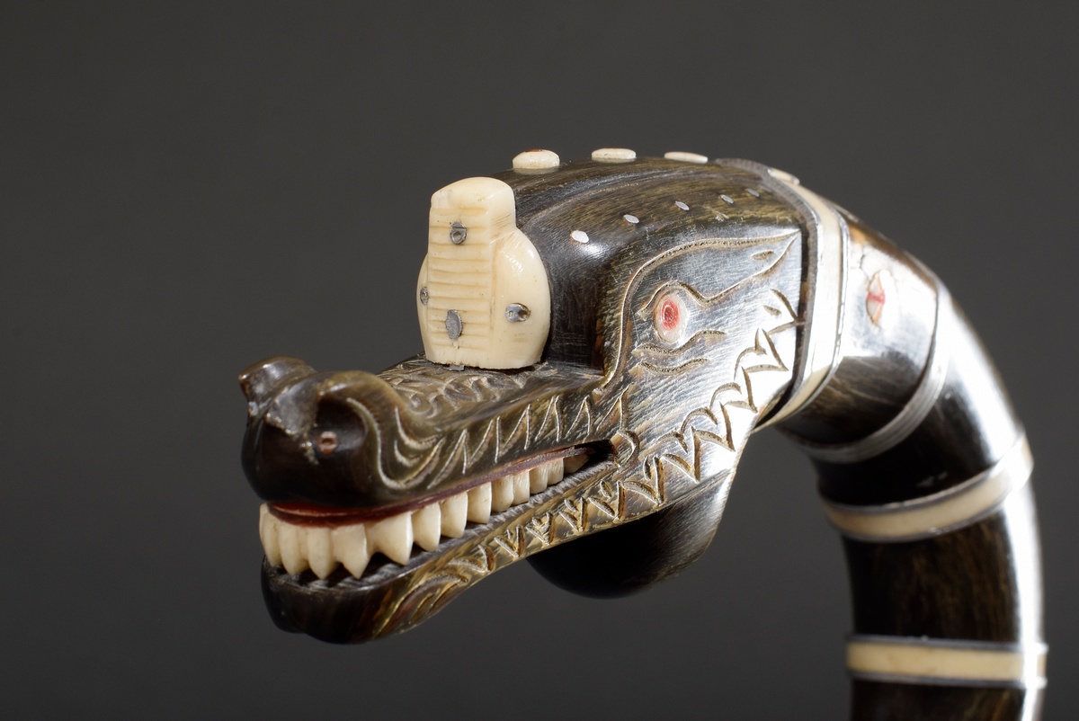Southeast Asian walking stick with carved "dragon head", horn with bone and aluminium discs, 20th c - Image 6 of 8