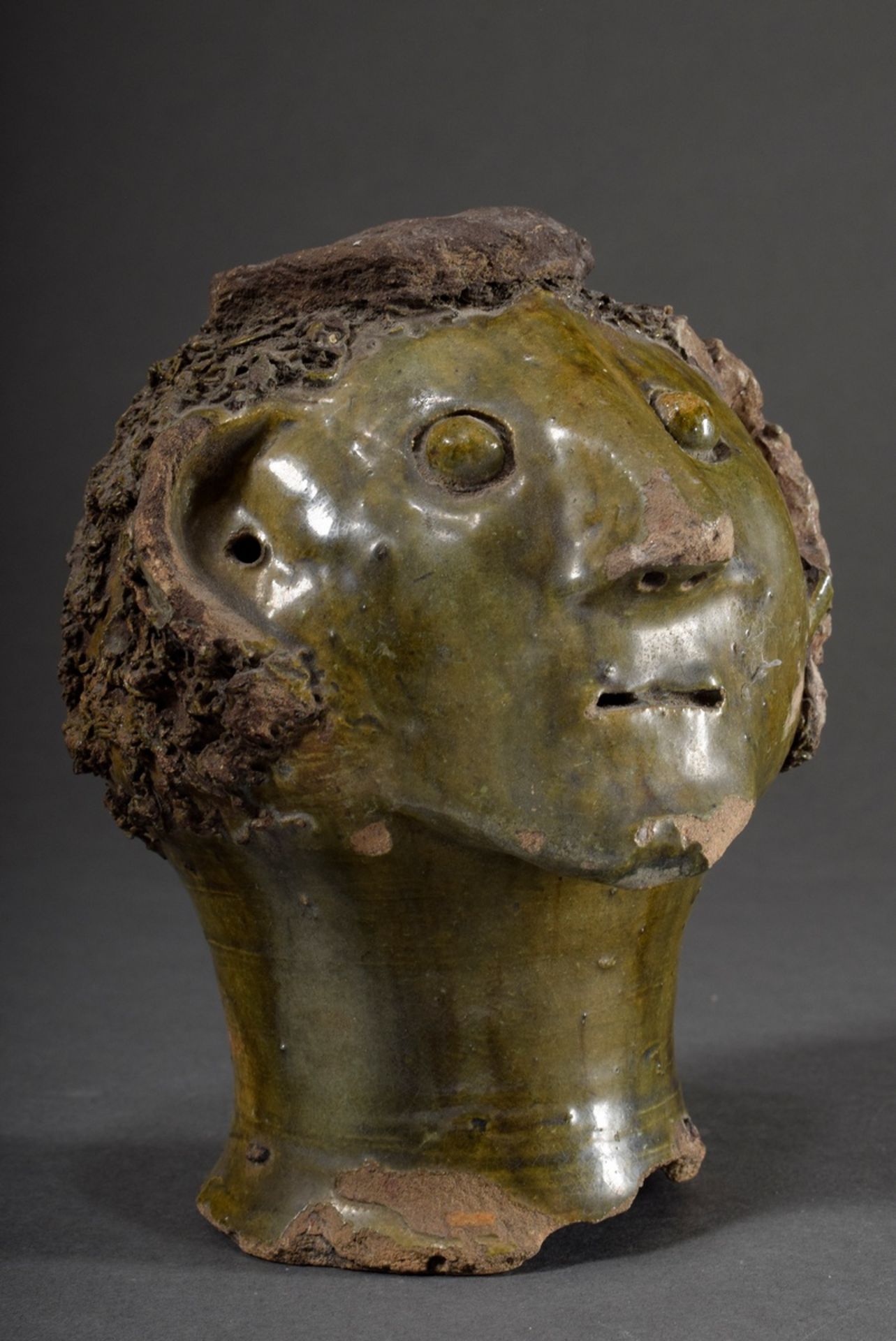 Fragment of a clay sculpture "Male head with curls and hat", sphere of Gerhard Marcks (1889-1981),  - Image 3 of 5