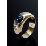 Feiner GG 750 Bandring mit Saphircabochon (ca. 1.91ct) flankiert von 2 Brillanten (zus. ca. 0.11ct/