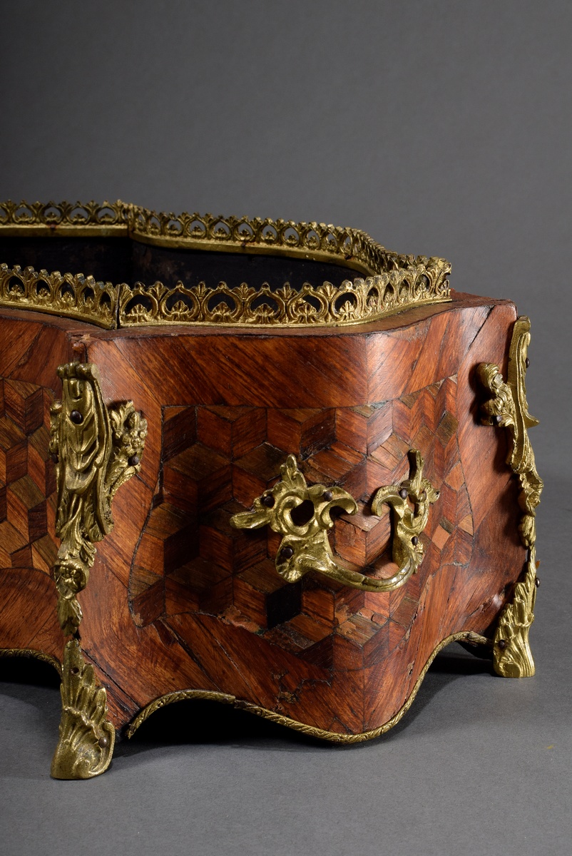 Wilhelminian jardiniere in cambered form with optical marquetry and floral bronze fittings, walnut  - Image 4 of 10