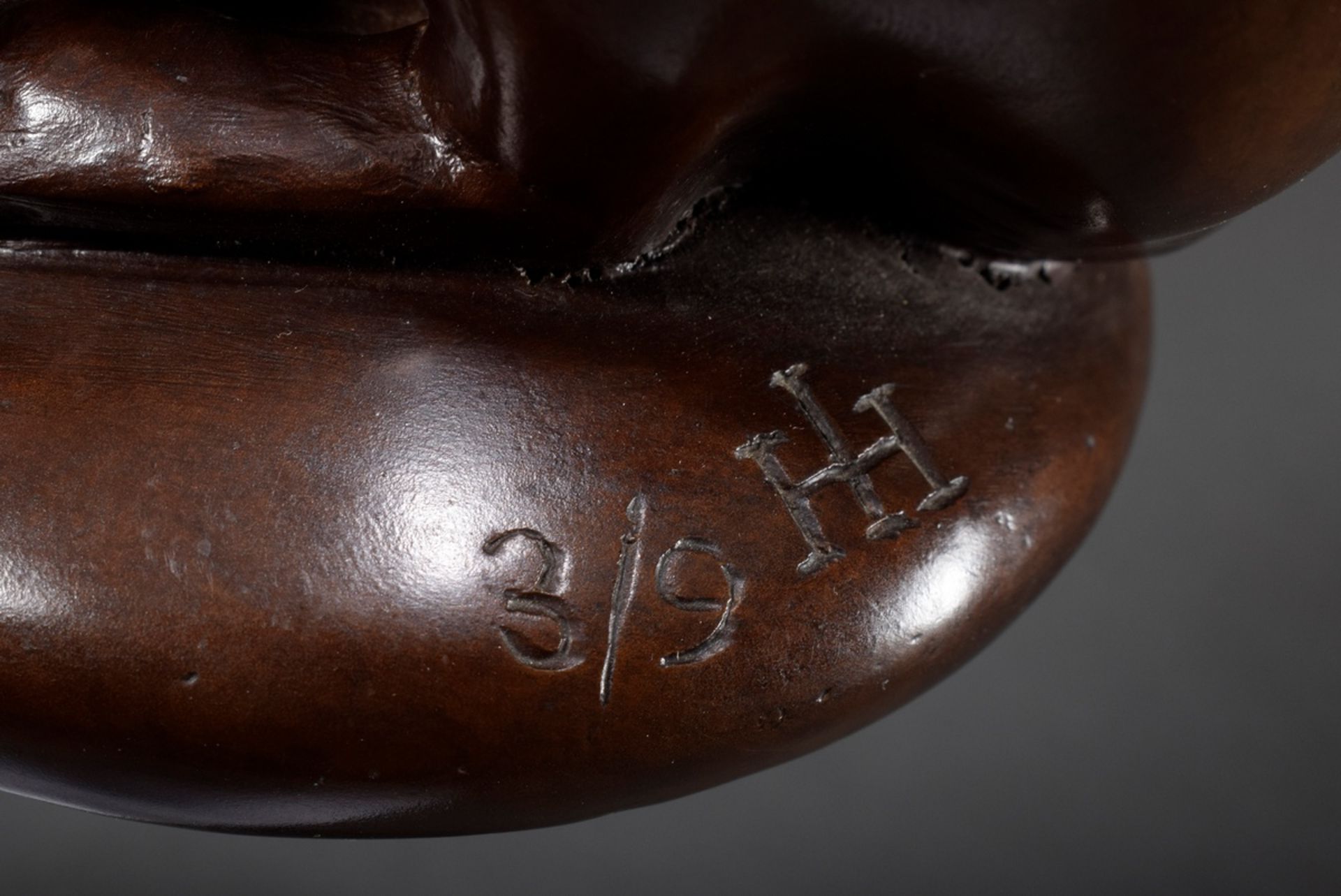 Monogramist "IH" or "HH", "Squatting Squirrel", bronze , num. 3/9, h. 15,5cm - Image 5 of 5
