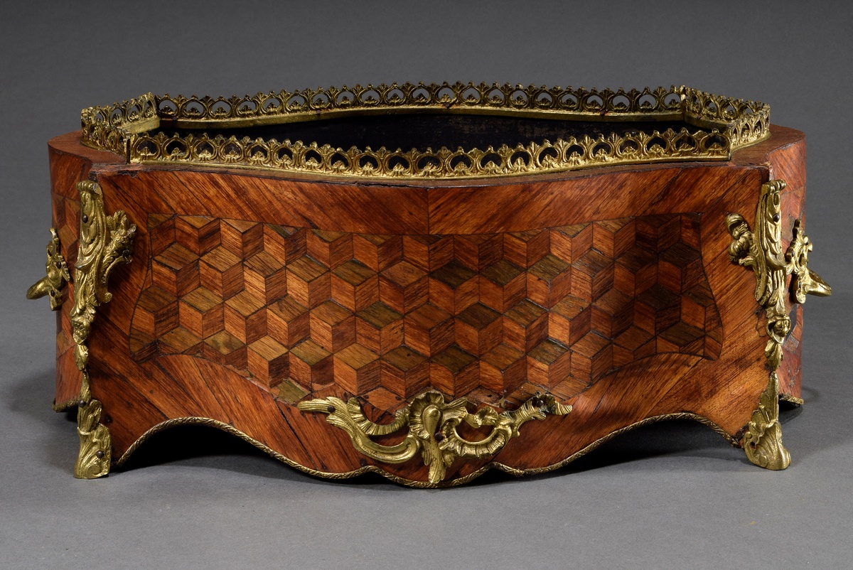 Wilhelminian jardiniere in cambered form with optical marquetry and floral bronze fittings, walnut  - Image 3 of 10
