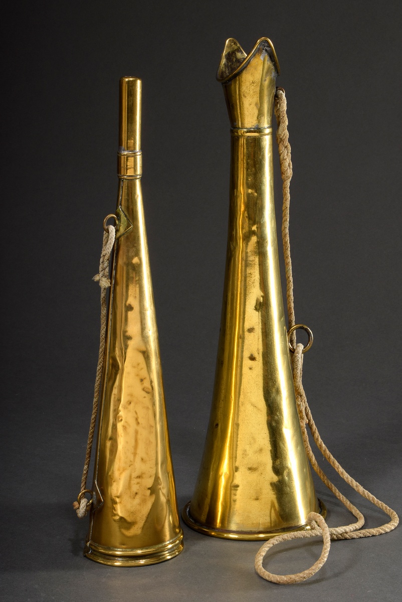 Megaphone and bugle around 1900, copper, brass plated, l. 35,5/37,5cm, signs of age and use, coll. 